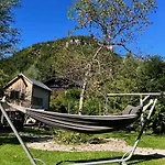 The Wurmstein House - Contemporary Mountain בית נופש