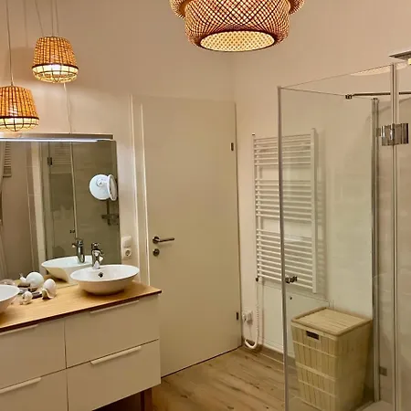 The Wurmstein House - Contemporary Mountain *