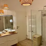 The Wurmstein House - Contemporary Mountain *