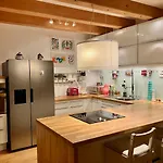 Vakantiehuis The Wurmstein House - Contemporary Mountain Bad Goisern